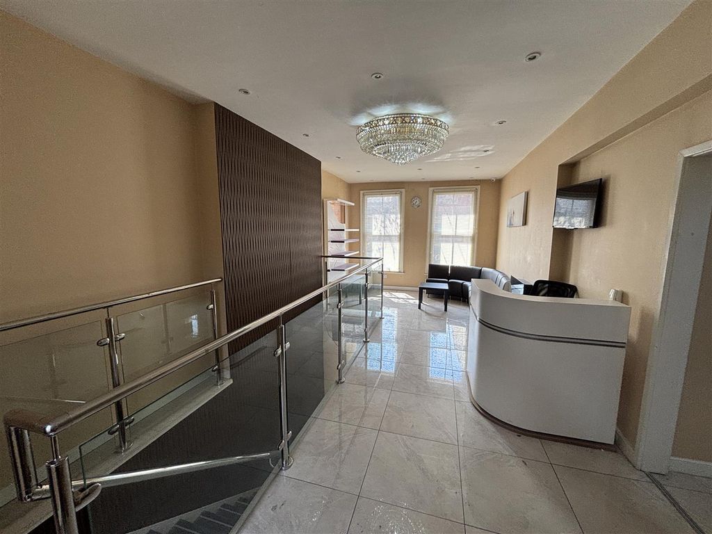 Property photo 1 of 10 20250815_113753001_Ios.Jpg