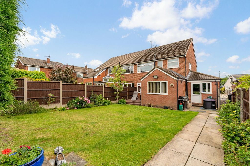 Property photo 2 of 48