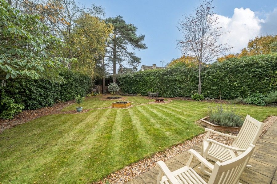 Property photo 2 of 24