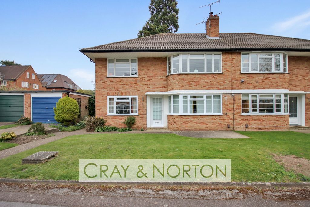 Property photo 1 of 9 Photo 8