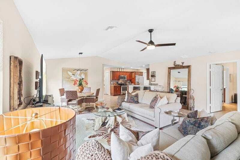 Property photo 1 of 31