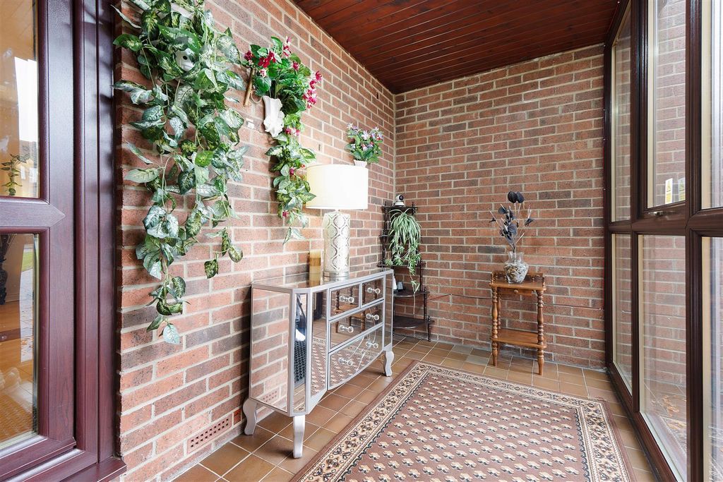 Property photo 3 of 40 Dsc00375.Jpg