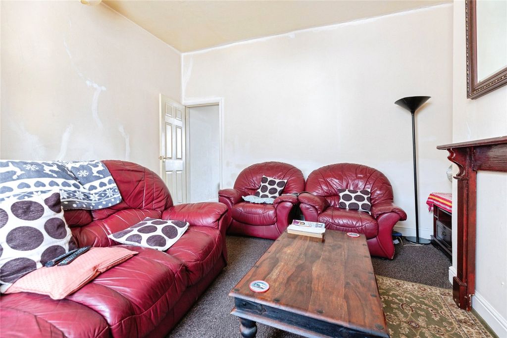 Property photo 3 of 12 Picture No. 07