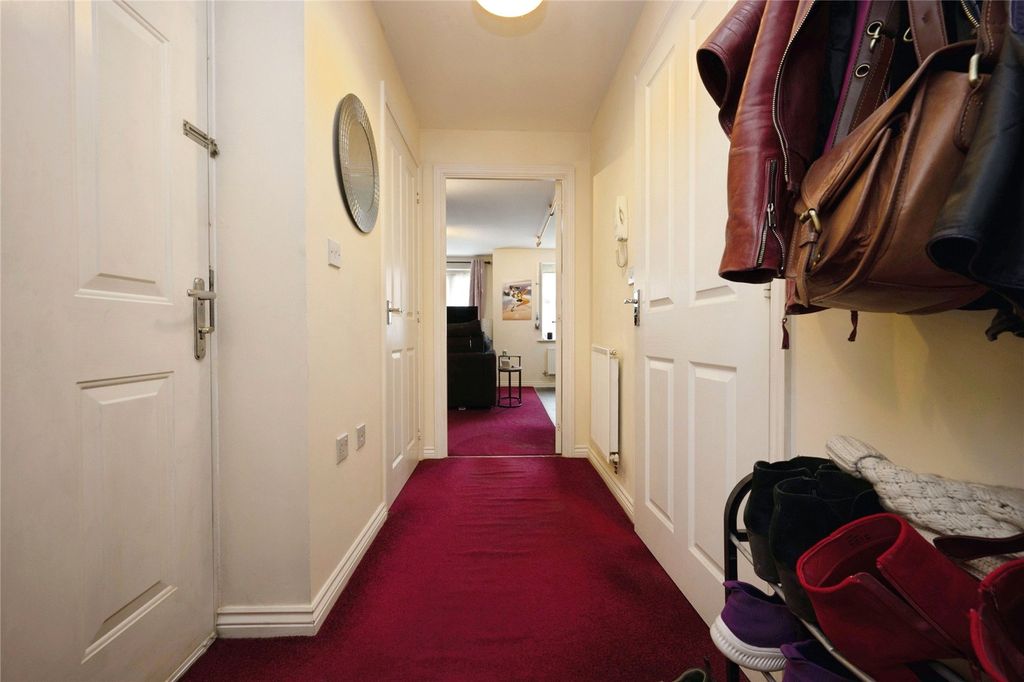 Property photo 2 of 10 Picture No. 24