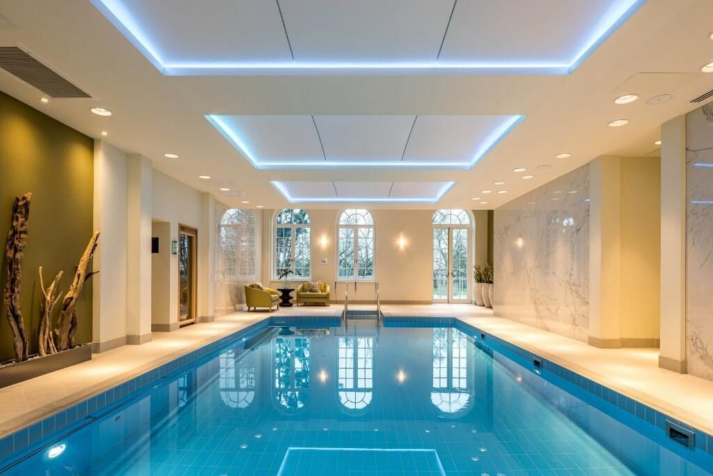 Property photo 2 of 33 Swimming Pool.Jpeg
