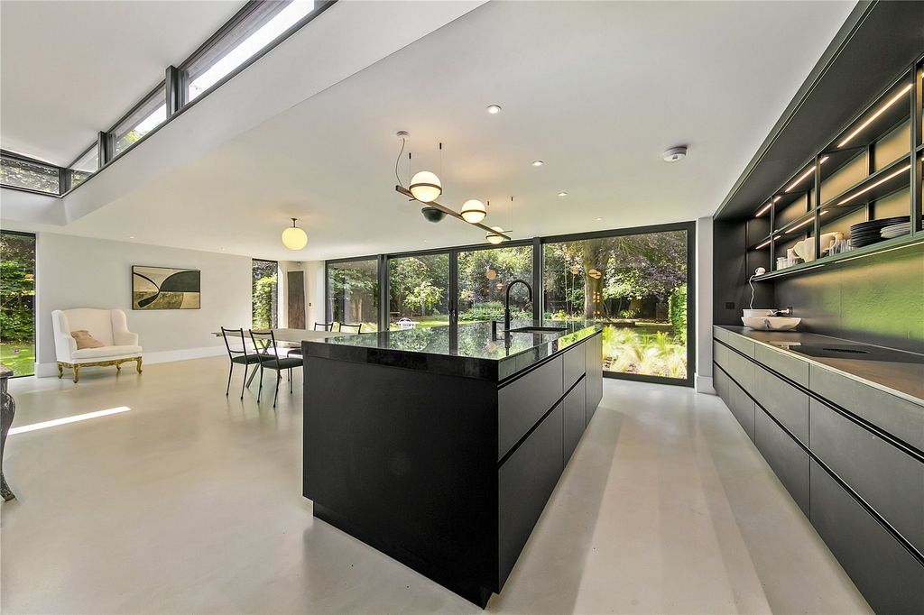 Property photo 3 of 26 Picture No. 33