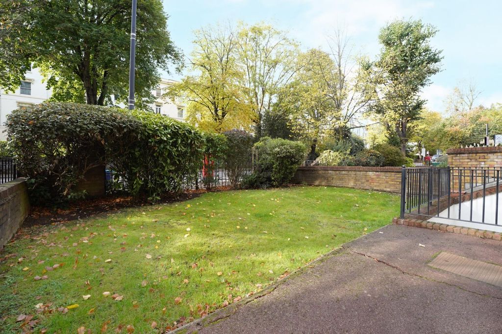 Property photo 3 of 13 11.Jpg