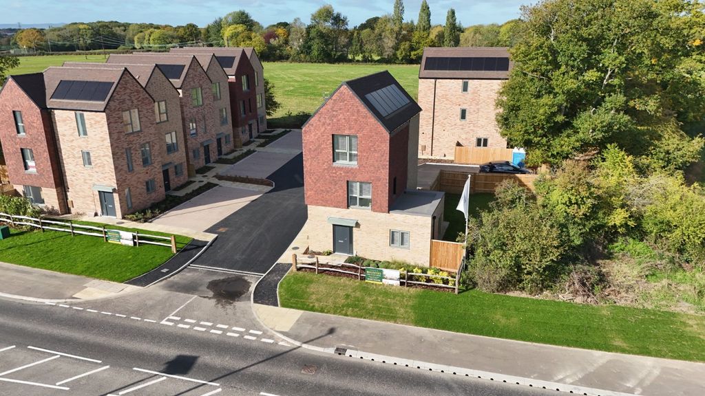 Property photo 1 of 18 Picture No. 42