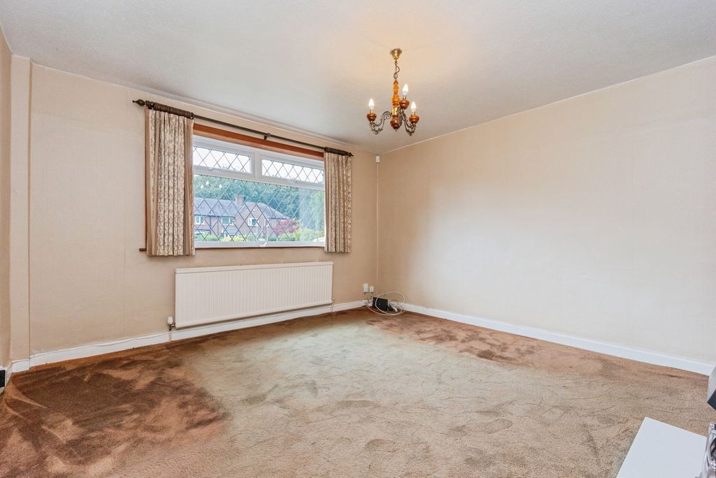 Property photo 3 of 17 Photo