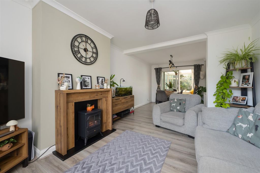 Property photo 2 of 16 Dsc_0034 Copy.Jpg