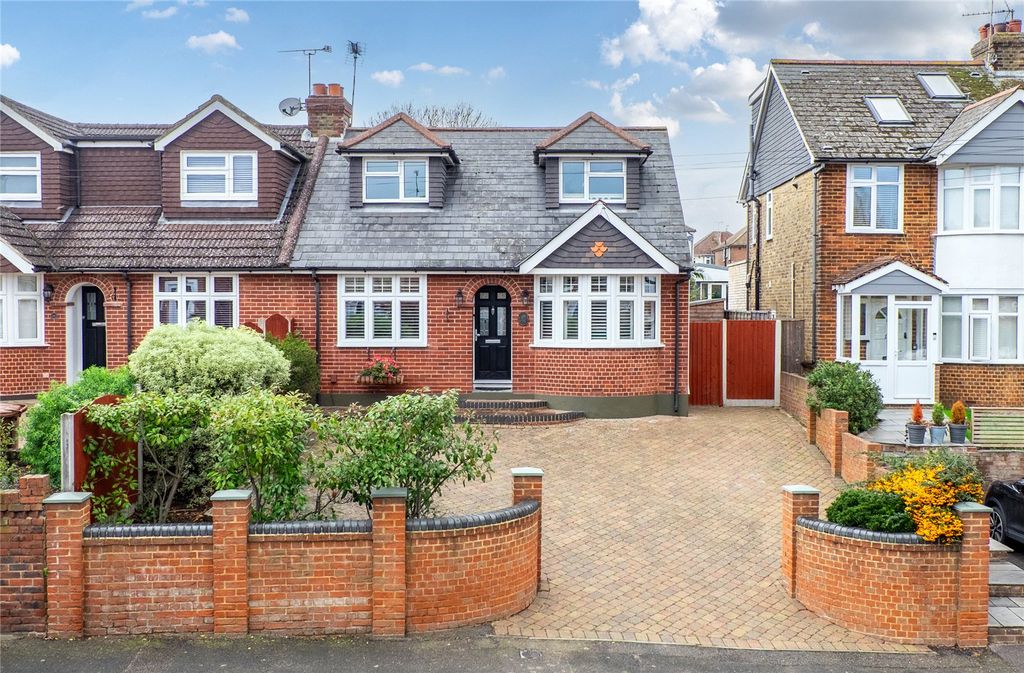 Property photo 2 of 43 Picture No. 04