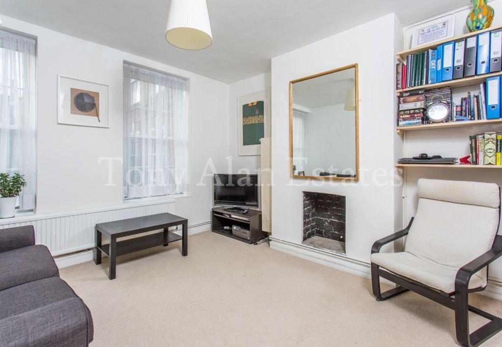 Property photo 1 of 5
