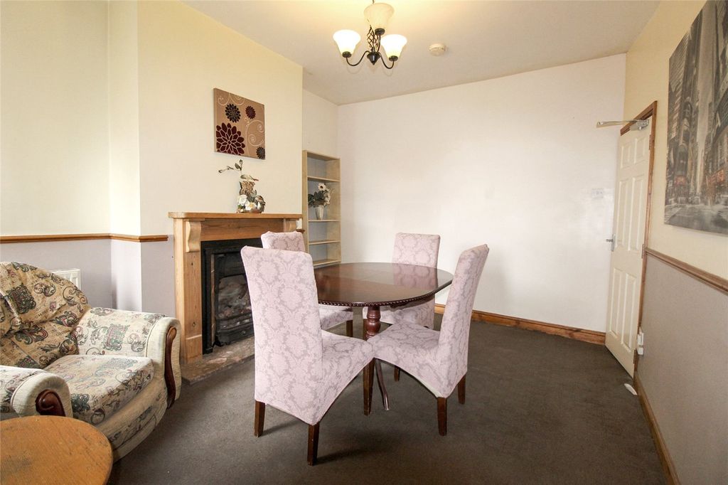 Property photo 2 of 22 Picture No. 06