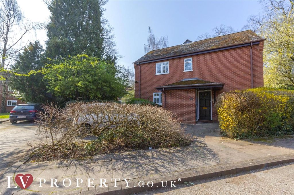 Property photo 3 of 11 N12.Jpg
