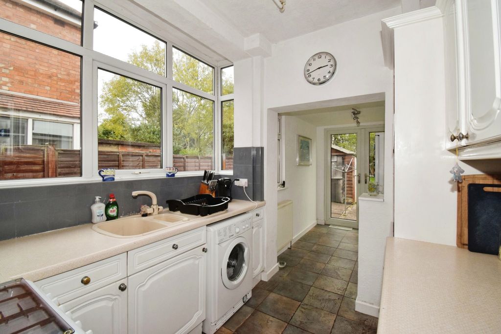 Property photo 3 of 17 Kitchen &amp; Utility