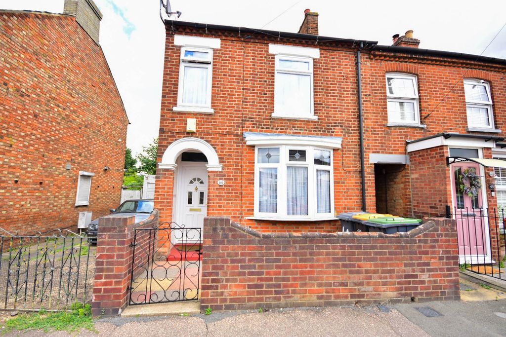 Property photo 1 of 21