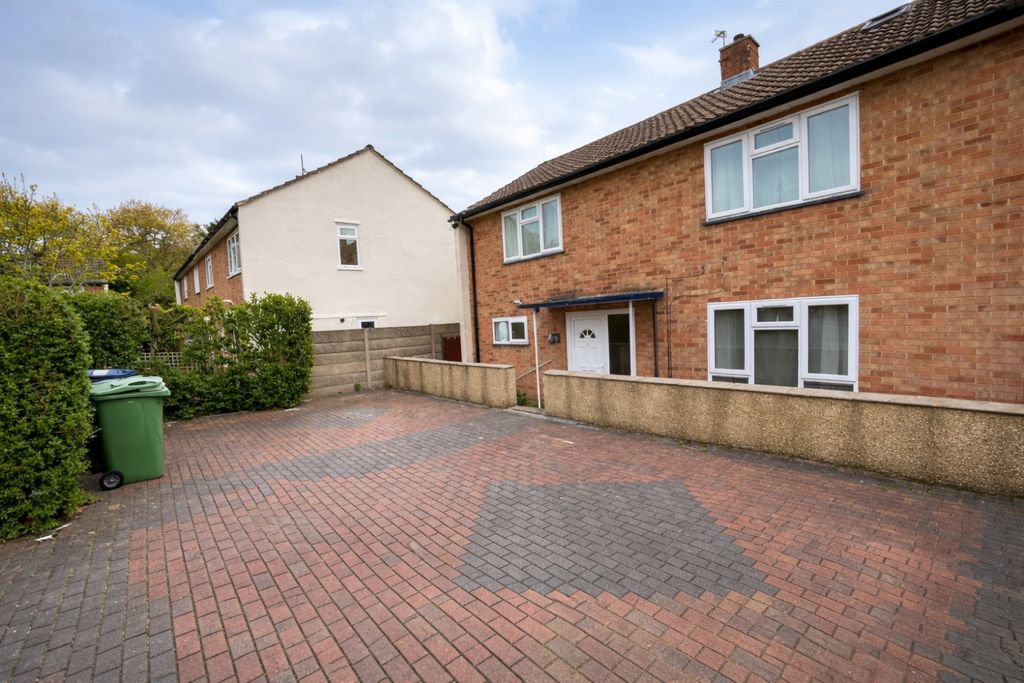 Property photo 1 of 13 Cbaaba77-De25-4Af2-Bd71-E8CE3152EE5B