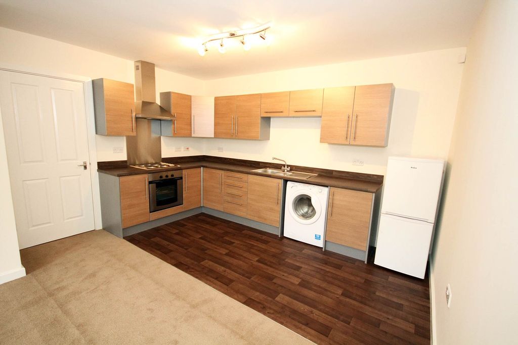 Property photo 3 of 10