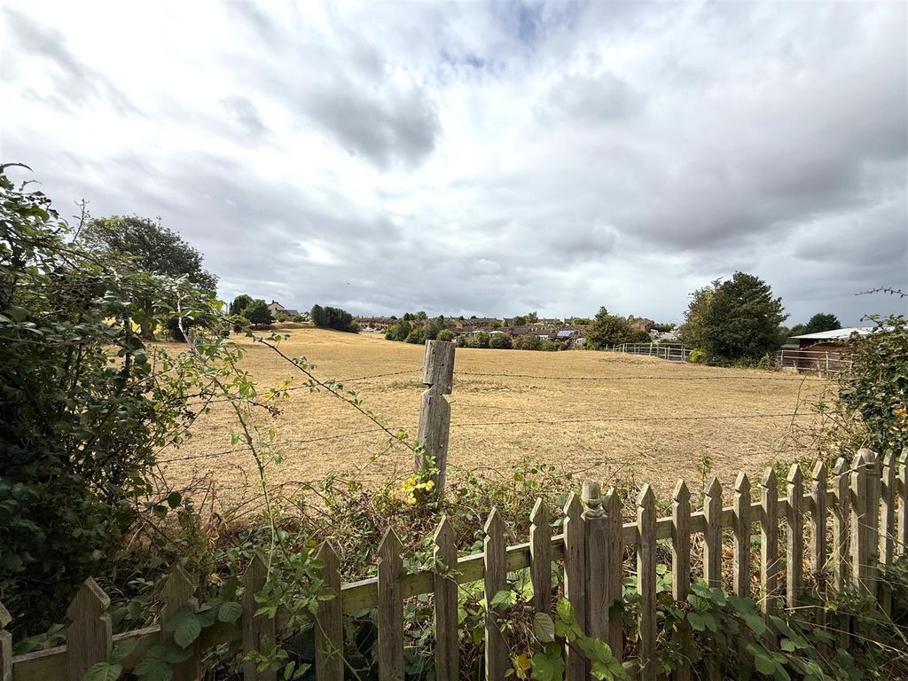 Property photo 2 of 26 Img_5707.Jpg