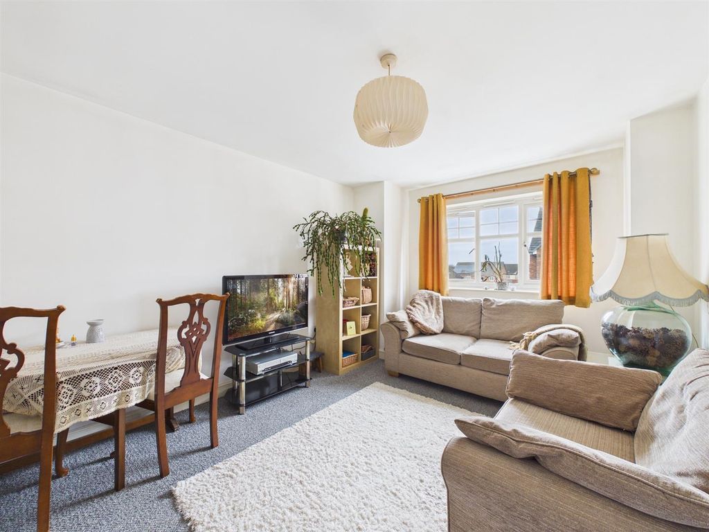 Property photo 2 of 24 Cam03844G0-Pr0408-Still018.Jpg