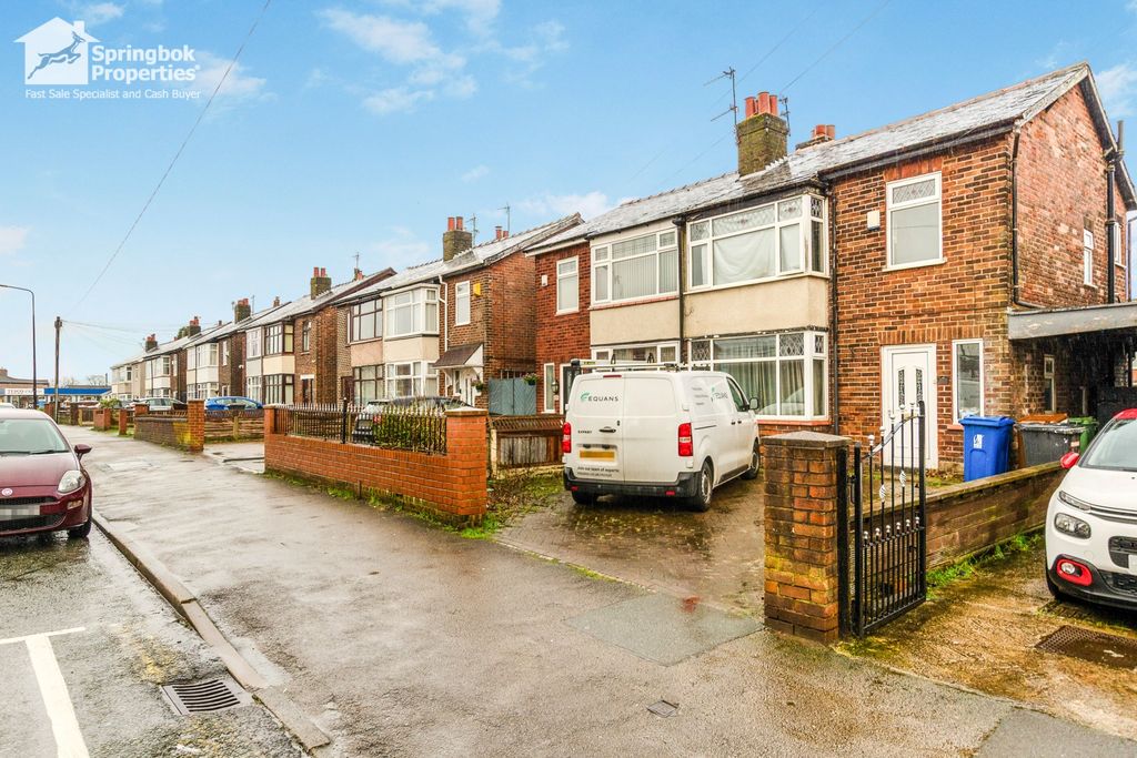 Property photo 1 of 13 Front View