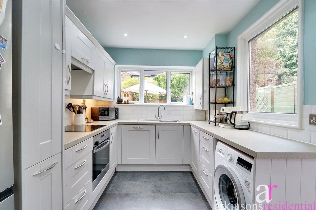Property photo 3 of 18 Picture No. 04