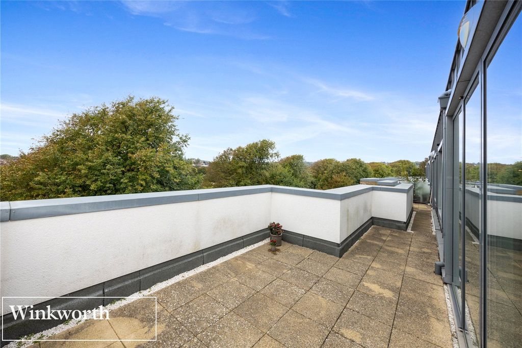 Property photo 3 of 15 Picture No. 03