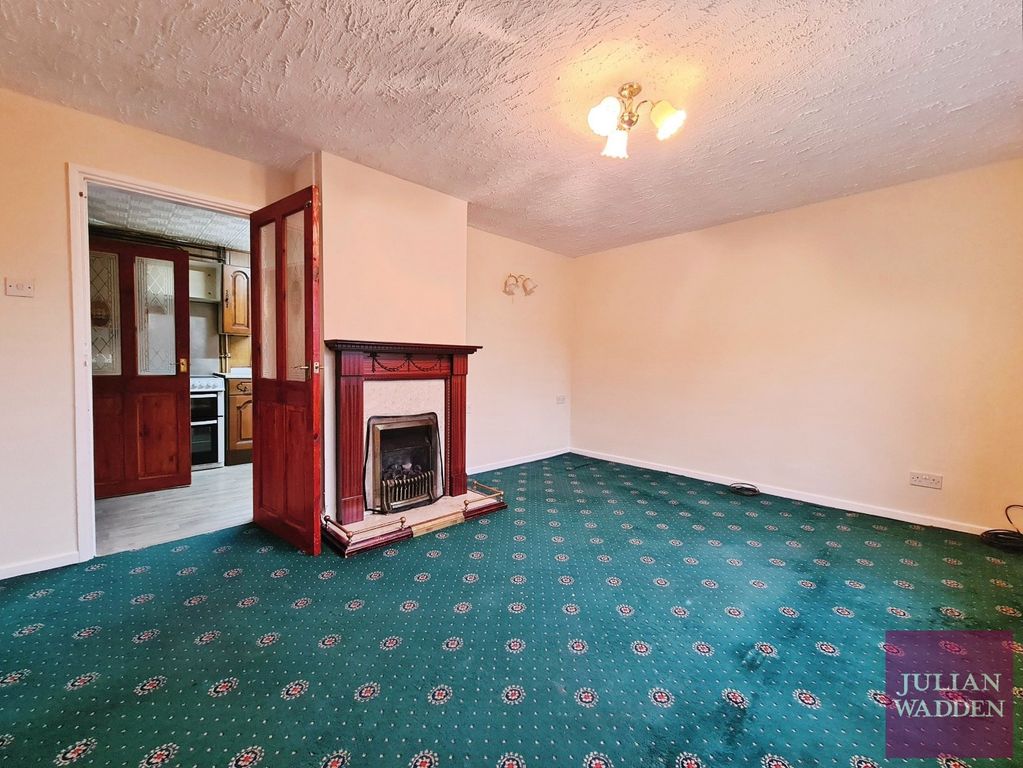 Property photo 2 of 13 Picture No. 15