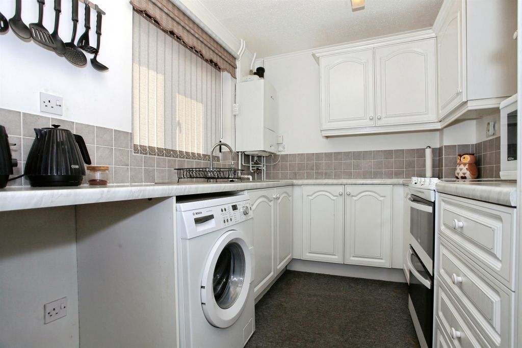 Property photo 3 of 9