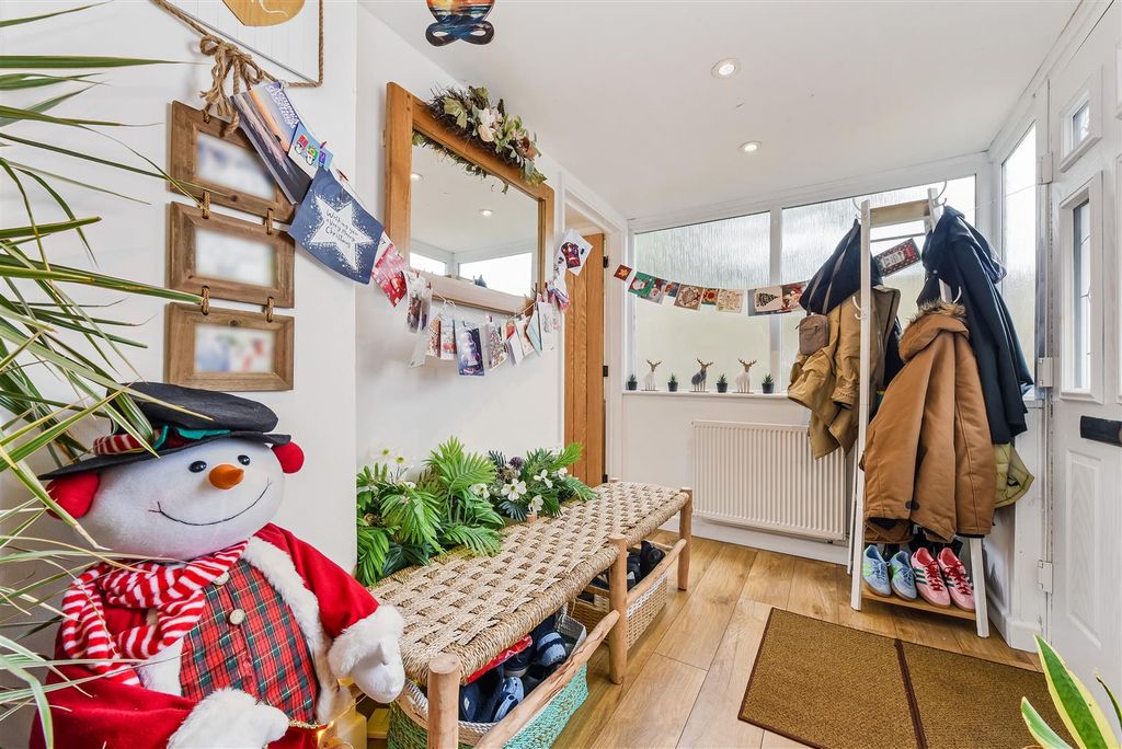 Property photo 3 of 23 Sketch_Ph36_6332397.Jpg