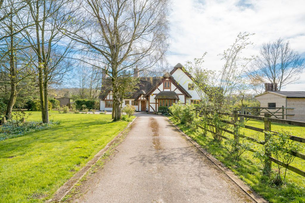 Property photo 1 of 41 Photo 19