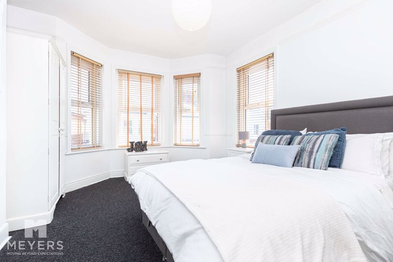 Property photo 3 of 15 Photo 2