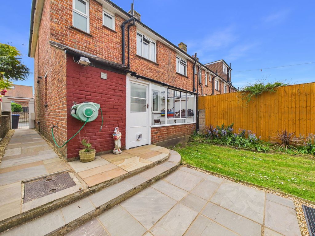 Property photo 2 of 15