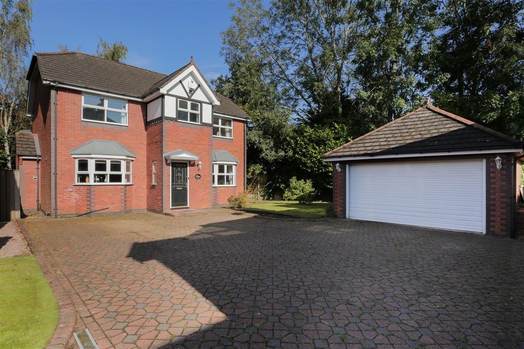 Property photo 1 of 24