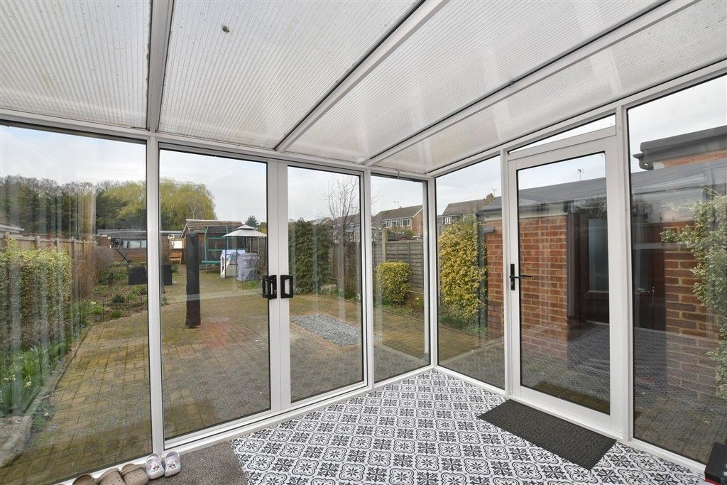 Property photo 1 of 12 Conservatory