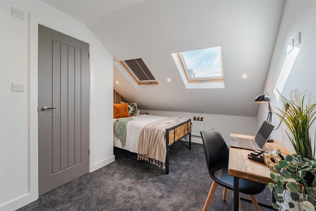 Property photo 1 of 33 002-Dsc04338-Hdr.Jpg