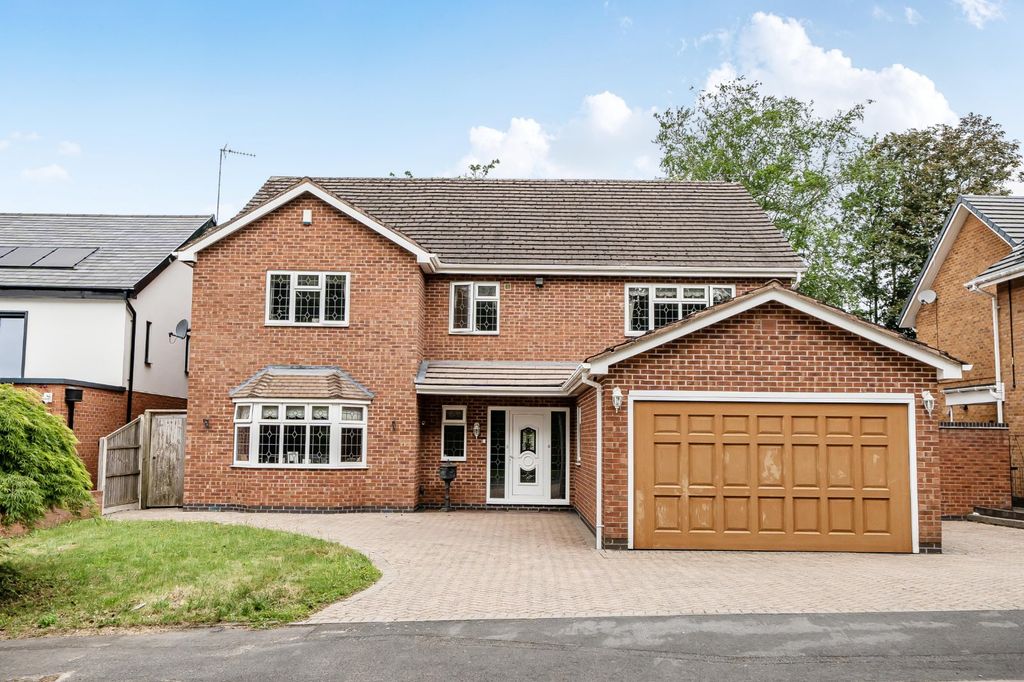 Property photo 2 of 16 Picture No. 02