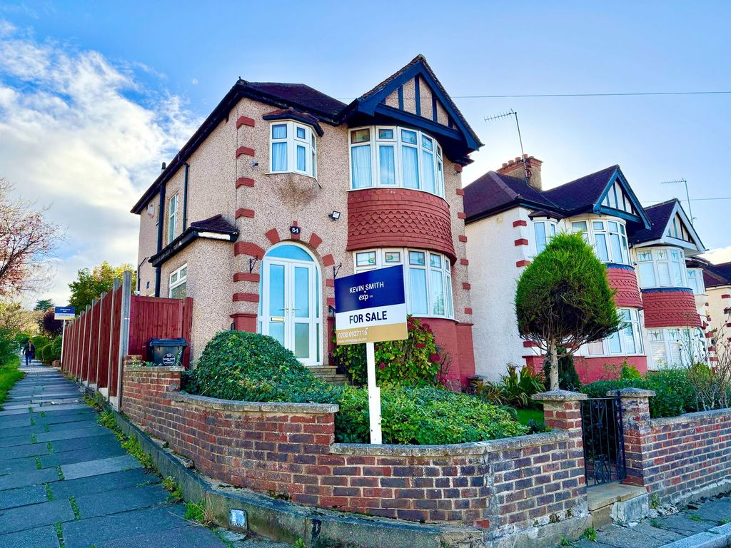 Property photo 2 of 20