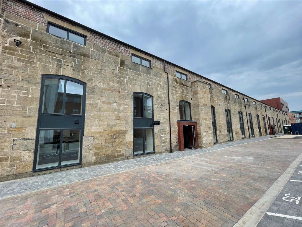 Property photo 1 of 19 Arc22