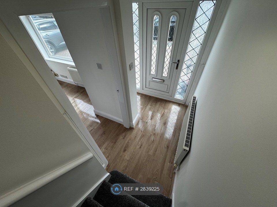 Property photo 3 of 30