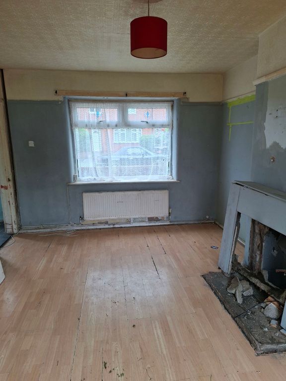 Property photo 3 of 6