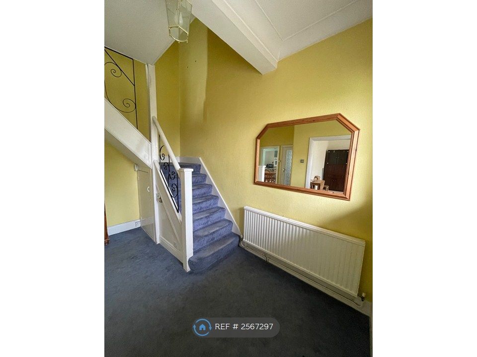 Property photo 3 of 21