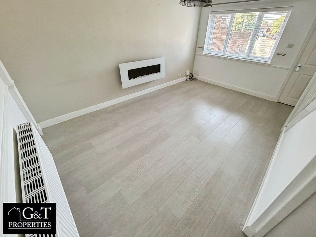 Property photo 3 of 15 Reception Room