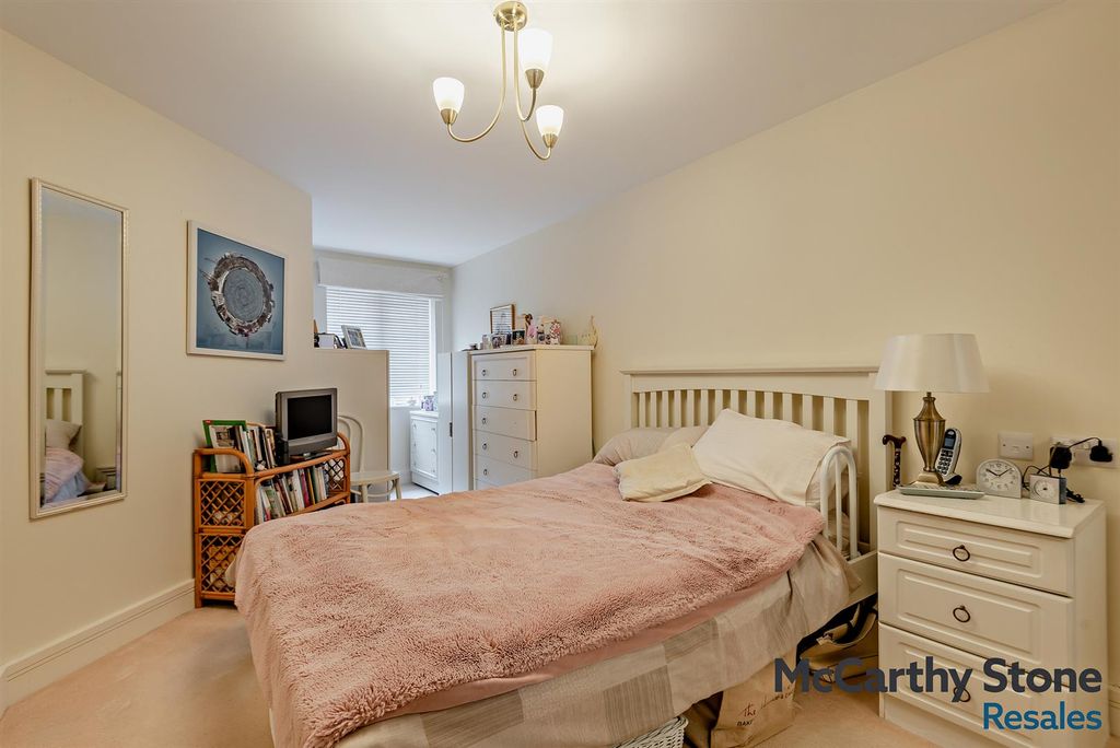 Additional image 7 of 1 bed property for saleMorgan Court, Station Road, Petworth GU28