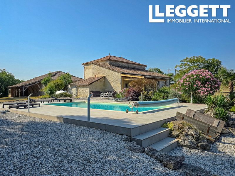 Property photo 2 of 10