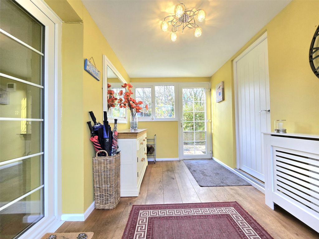 Property photo 2 of 16 Picture No. 10