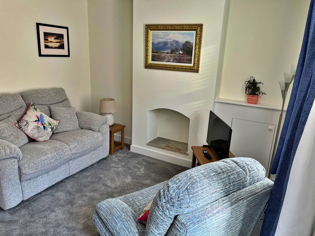 Property photo 2 of 16