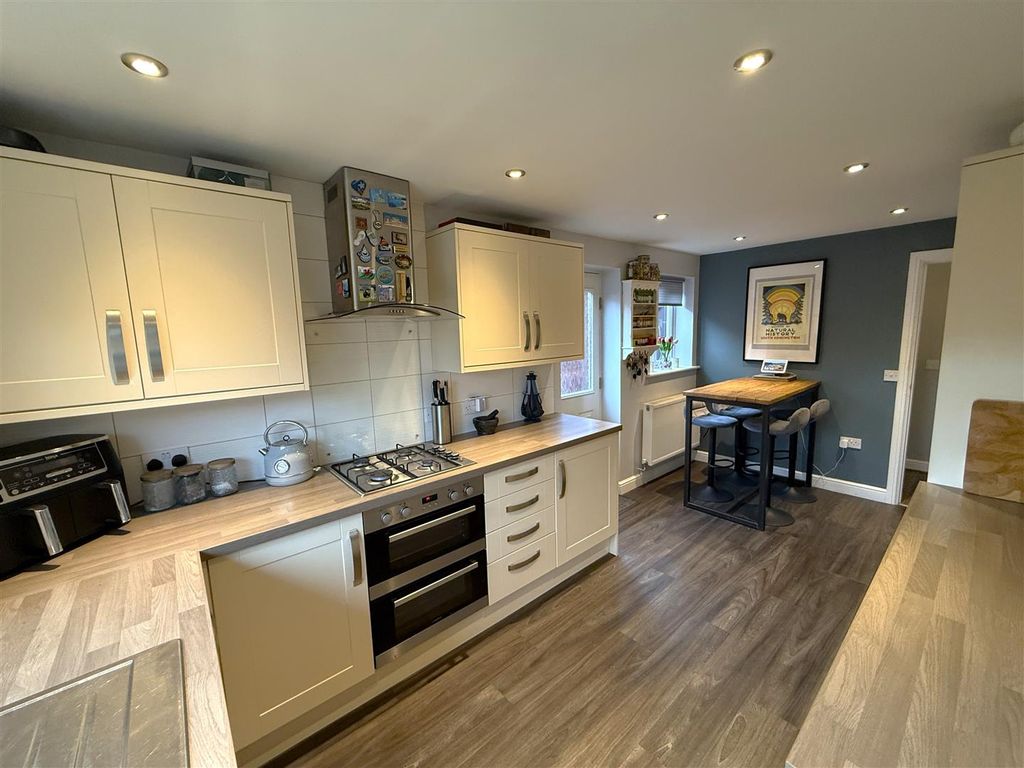 Additional image 9 of 4 bed detached house for saleNewstead Way, Loughborough, Leicestershire LE11