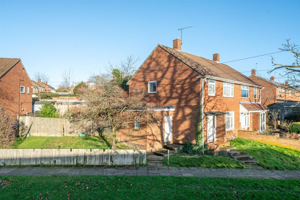 Property photo 1 of 14 78-Great-Elms-Road-7405.Jpg