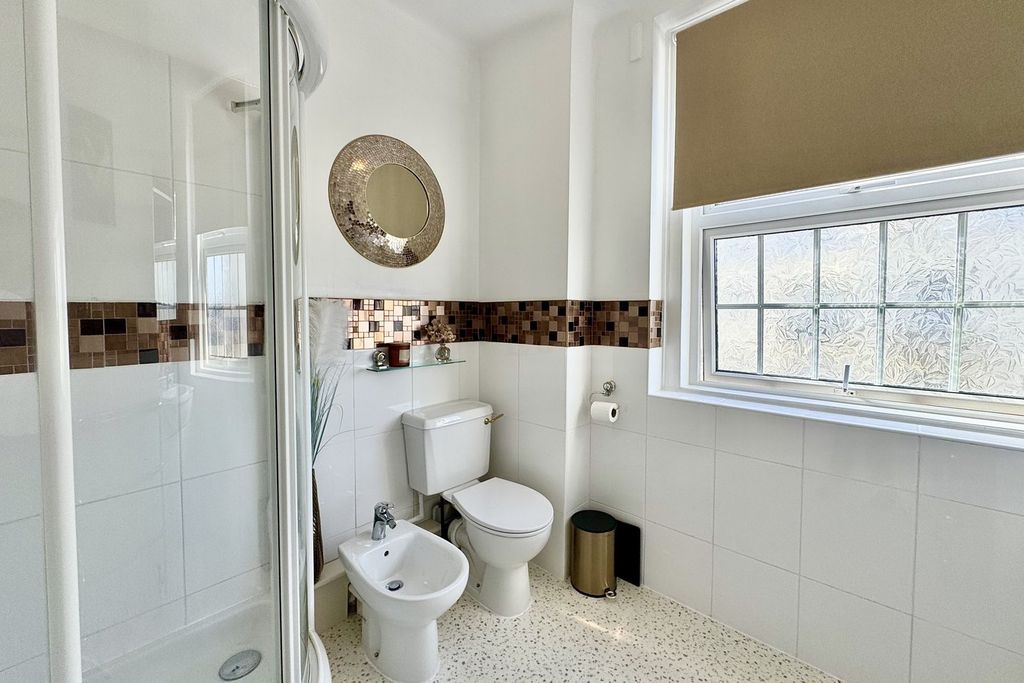 Additional image 16 of 5 bed flat for saleBath Road, Bournemouth BH1